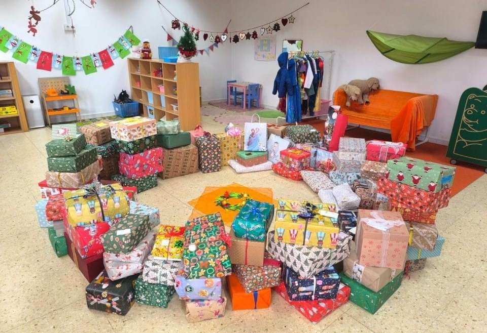 „Weihnachten im Schuhkarton“ – ein Solidarprojekt der DS Las Palmas de Gran Canaria